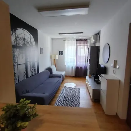 Апартаменты Benvenuti Honey *